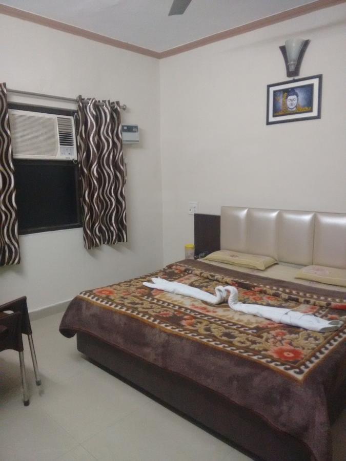 Madhuban Guest House Haridwār Екстериор снимка